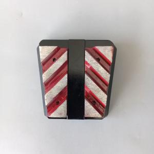 TW2122Metal base diamond horseshoe