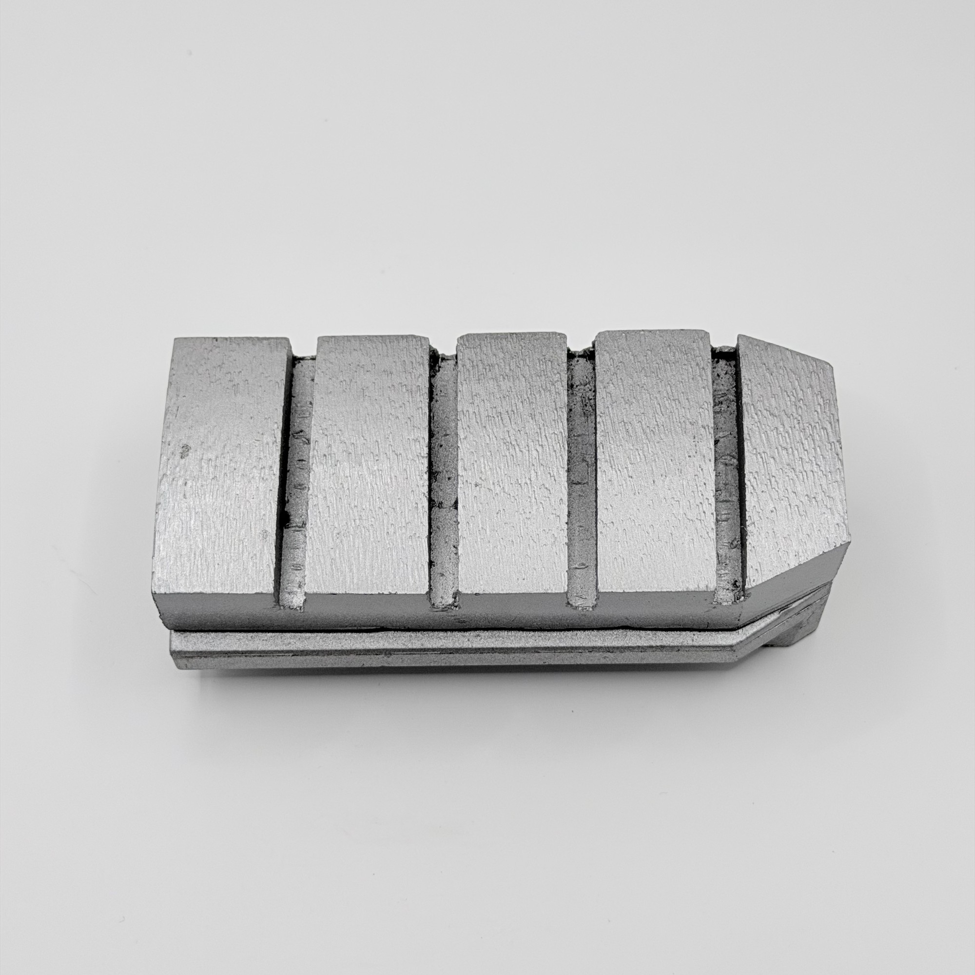 TW1212 Segmented Metal Bond Diamond Fickert Abrasive